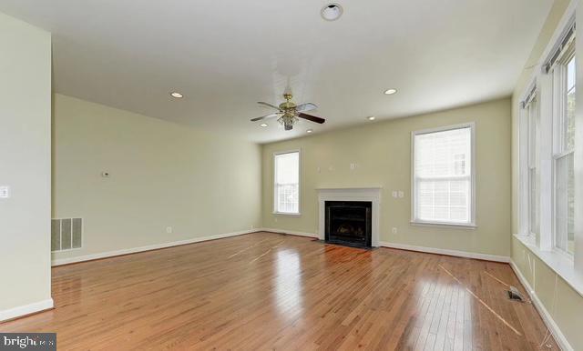 Foto del edificio - 4222 Talon Dr