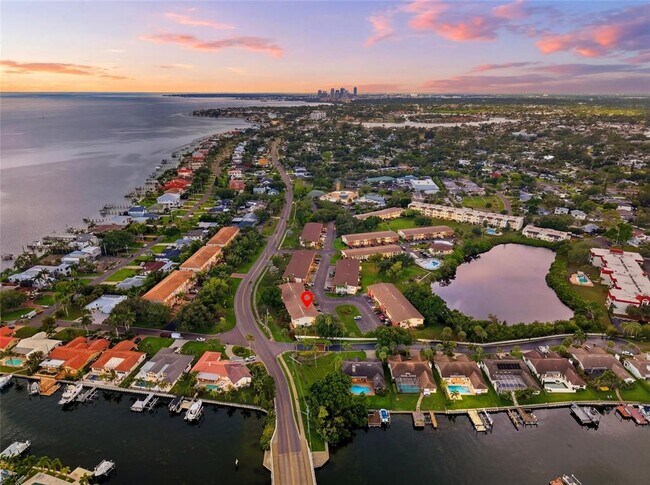Foto del edificio - 4570 Overlook Dr NE