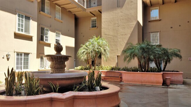 Building Photo - 13173 Pacific Promenade