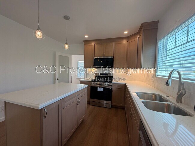 Foto del edificio - 595 Pearl St