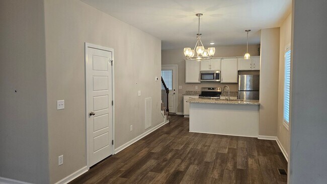 Foto del edificio - 1 year FREE Alarm monitoring!! Built in 2025! 2 Bedroom with 2.5 Baths!