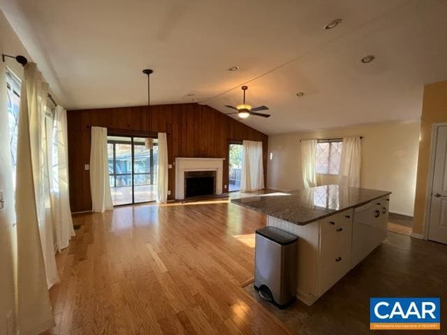 Foto del edificio - 2 Pineknoll Cir