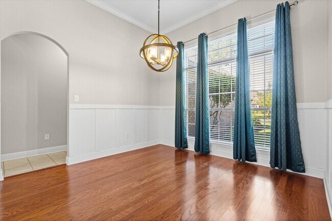 Building Photo - 23904 Tullamore Dr
