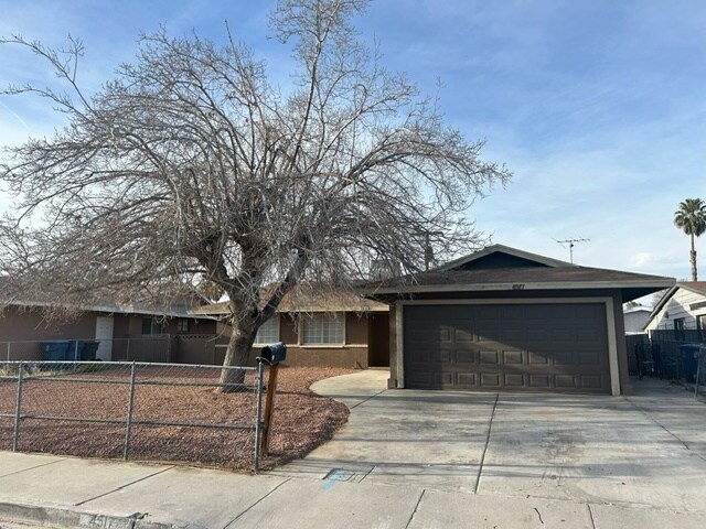 Primary Photo - 4517 Sunrise Ave