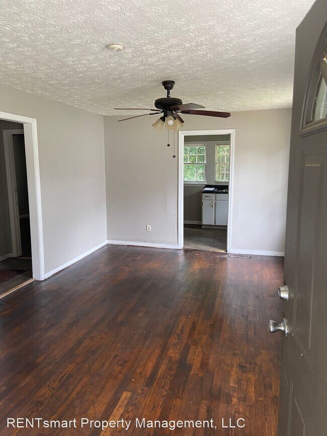 Building Photo - 2 br, 1 bath House - 1117 33rd Street