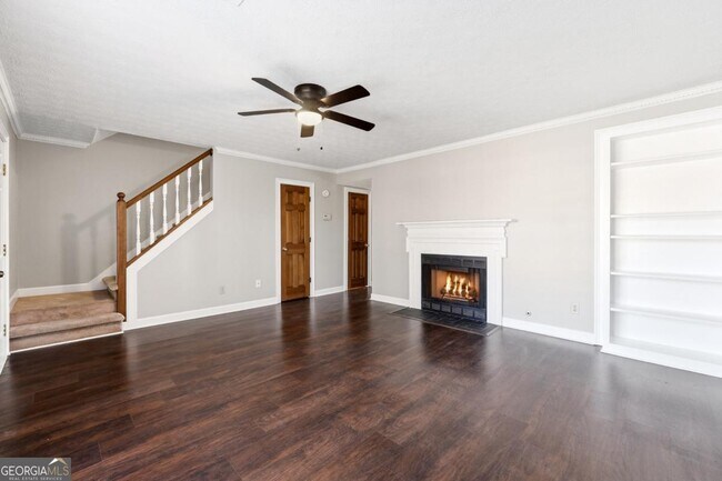 Foto del edificio - 6148 Winfield Ct