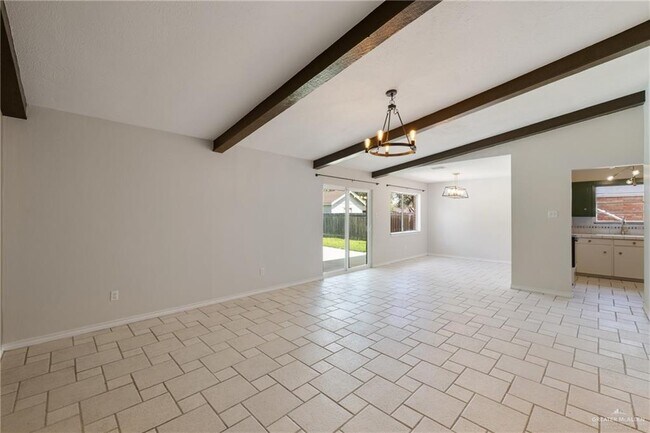 Foto del edificio - 18 Martin Ave