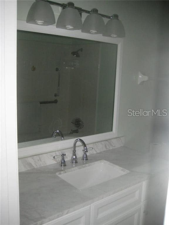 Building Photo - 711 Springer Dr
