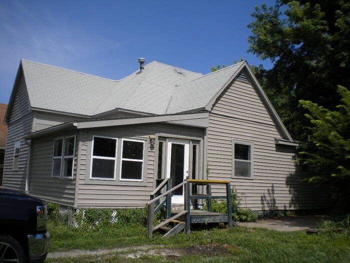 Primary Photo - 2 Bedroom 1 Bath