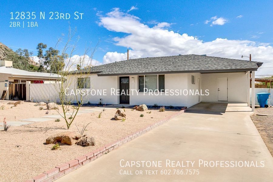 Primary Photo - Gorgeous Remodeled Ranch style home in Pho...