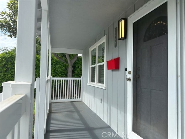 Building Photo - 5857 Balcom Ave