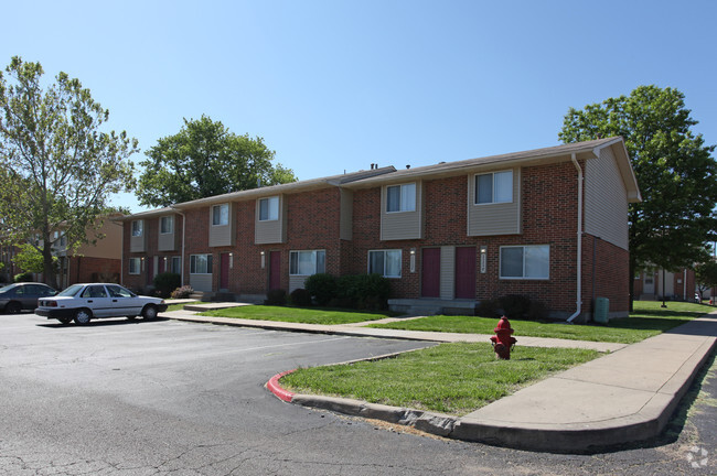 Foto del edificio - Highland Park Townhomes