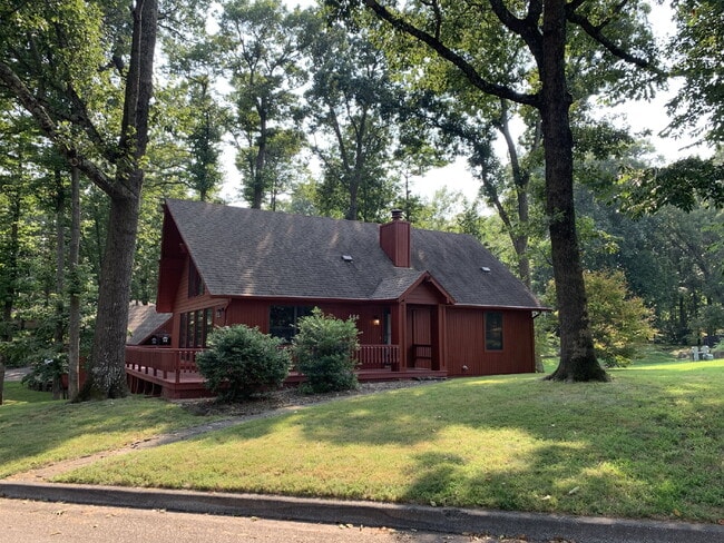 Building Photo - 406 S 37th St