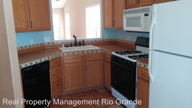 Foto del edificio - 3 br, 2 bath House - 872 Avenida Pastoral NW