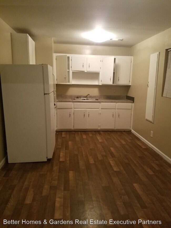 Building Photo - 4 br, 2 bath House - 1809 Cheryl Dr