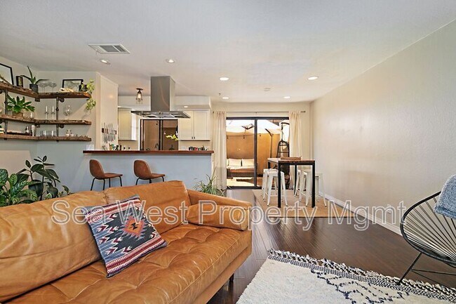 Foto del edificio - 1680 N Coast Hwy 101