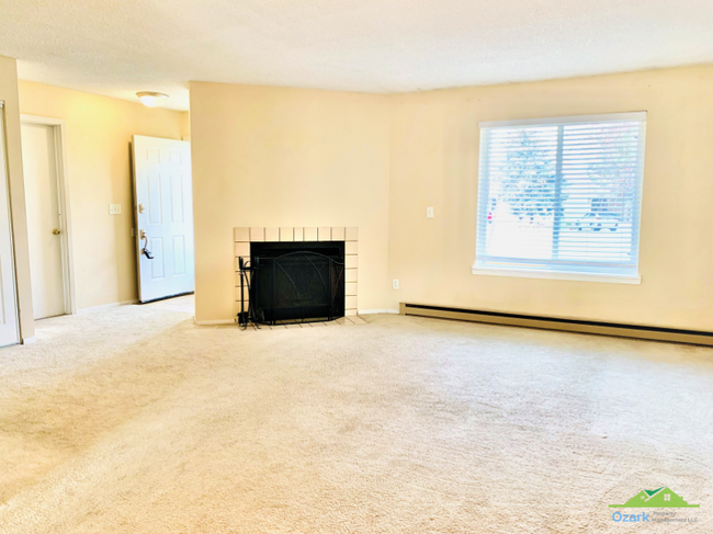 Building Photo - 5506 Tripp Ct