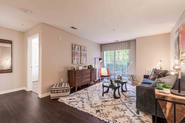 Building Photo - The Reserve at Ballenger Creek