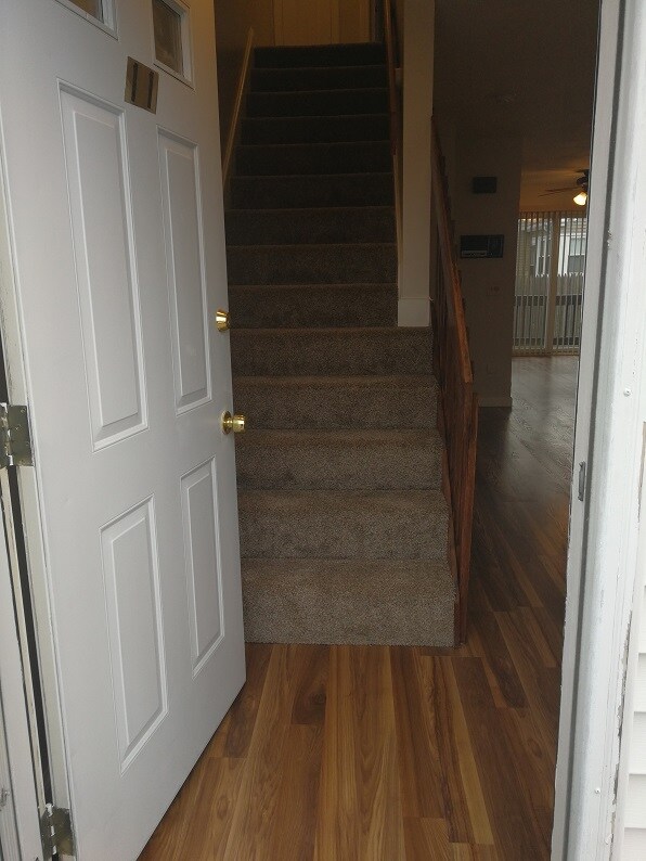 Building Photo - 11 Sunflower Cir