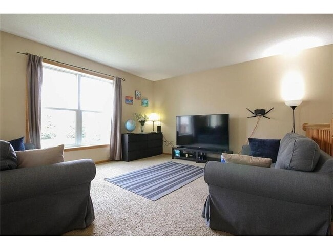 Building Photo - 15762 Flan Ct