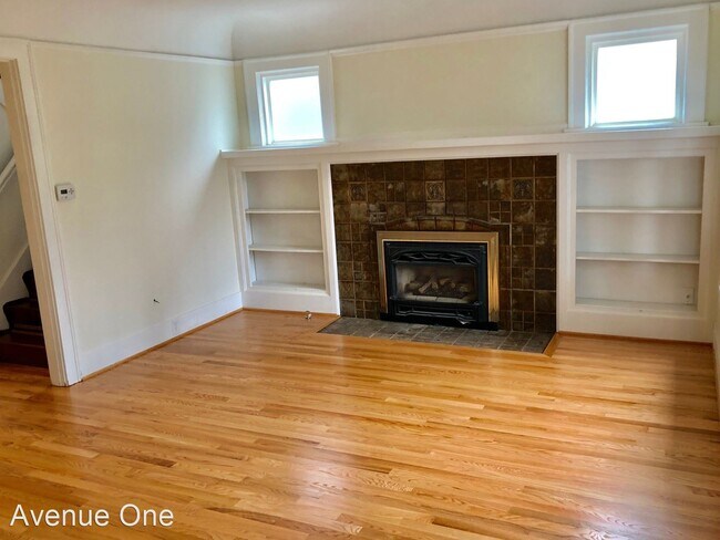 Foto del edificio - 3 br, 1.5 bath House - 5528 Woodlawn Ave N