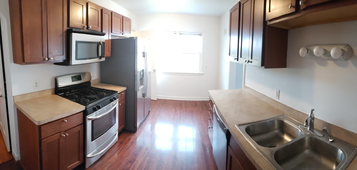 Fotografía del edificio - 4242 S 15th Ave