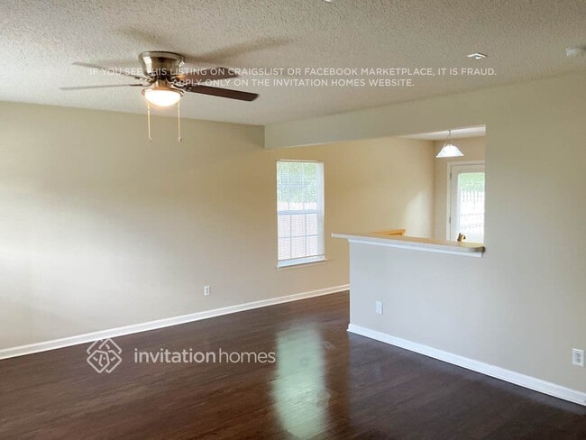 Building Photo - 1402 Bray Dr