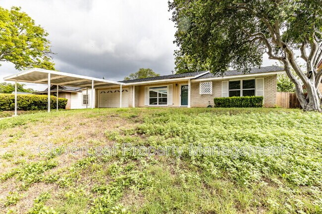Building Photo - 6331 Peace Pipe Dr