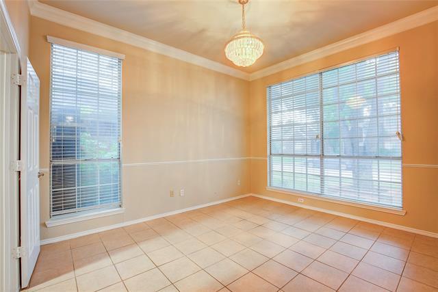 Building Photo - 535 Raintree Cir