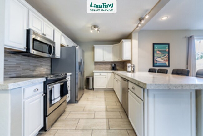 Building Photo - 3609 N Navajo Trail