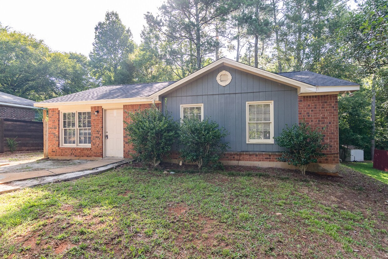 215 Woodridge Cir, Athens, GA 30601 House Rental in Athens, GA
