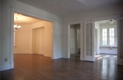 Living room - 6401 Alamo Ave