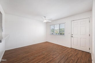Building Photo - 10133 Tujunga Canyon Blvd