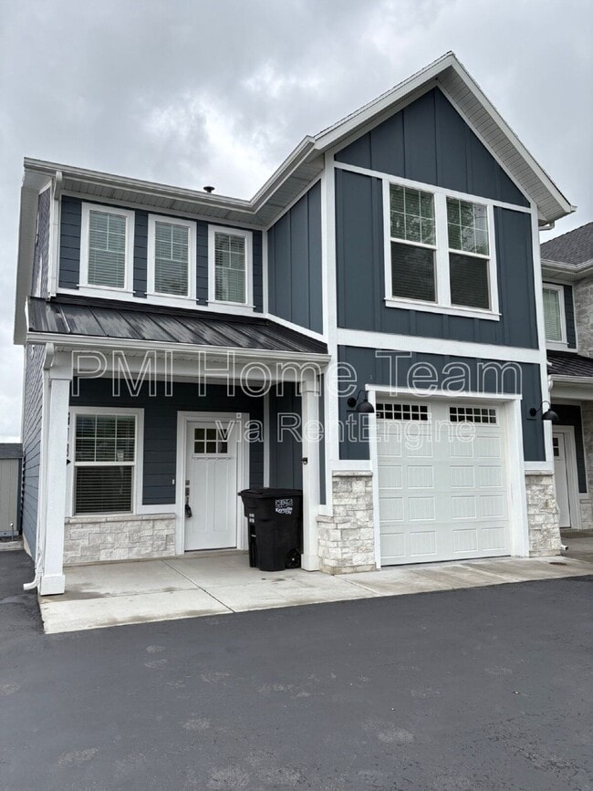 Building Photo - 618 W Cozy Ln