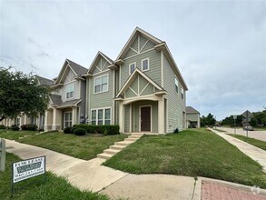 Building Photo - 5517 Galante Ln