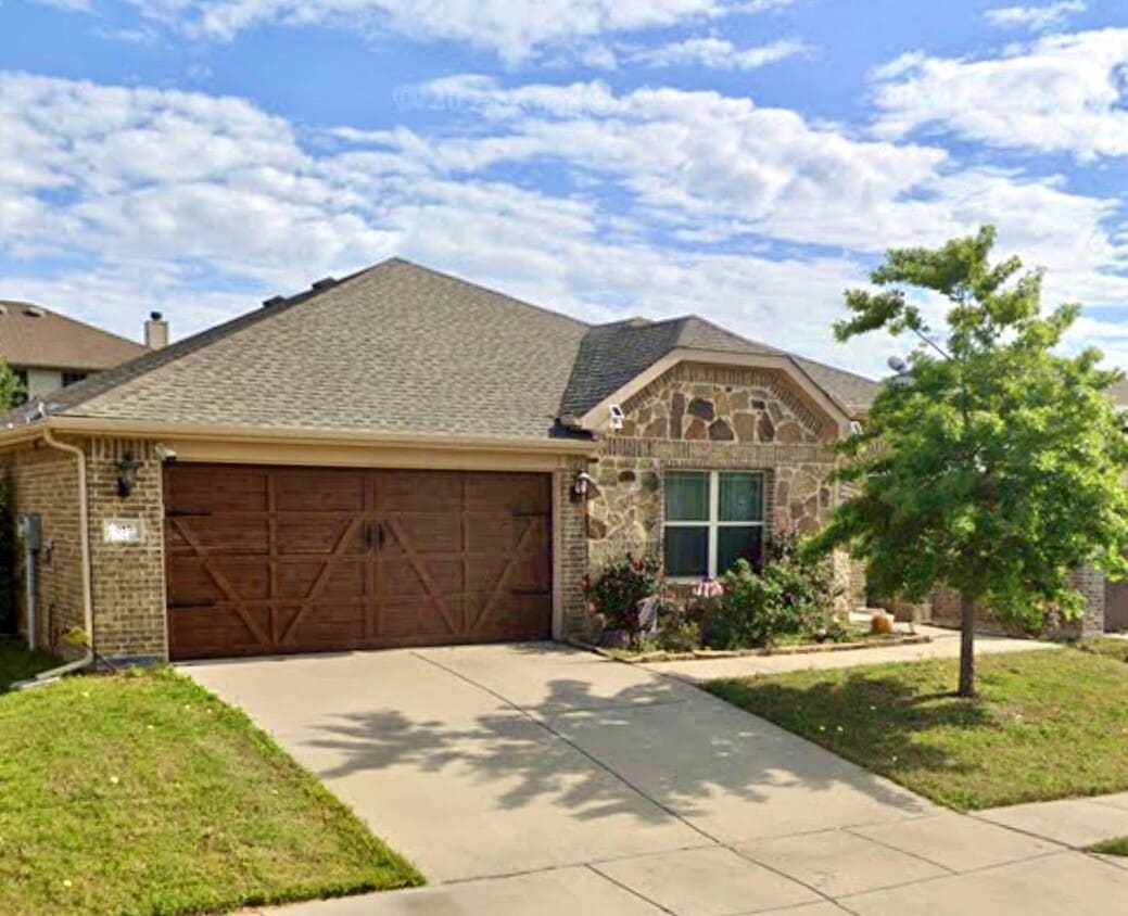 Primary Photo - 443 Hayes St