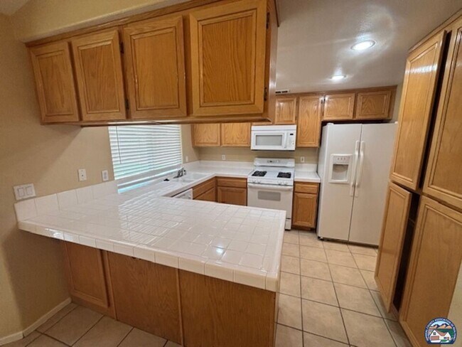 Foto del edificio - 545 Sagebrush St