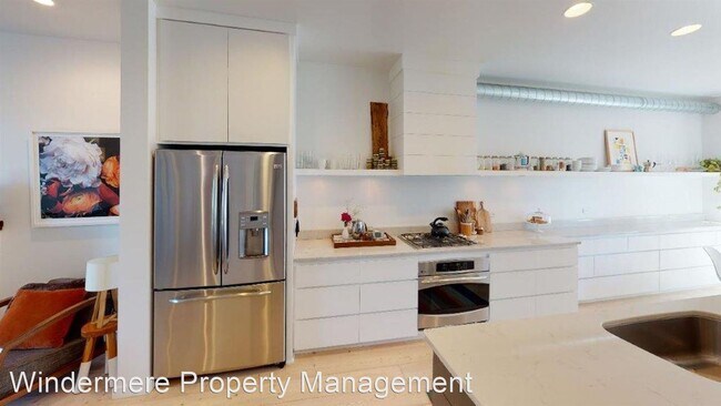 Foto del edificio - 3 br, 3.5 bath House - 162 N 5th Ave