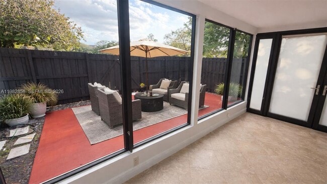 Foto del edificio - 10242 NW 5th Terrace