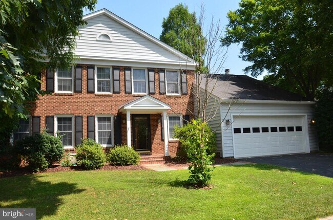 Building Photo - 7585 Seabrook Ln