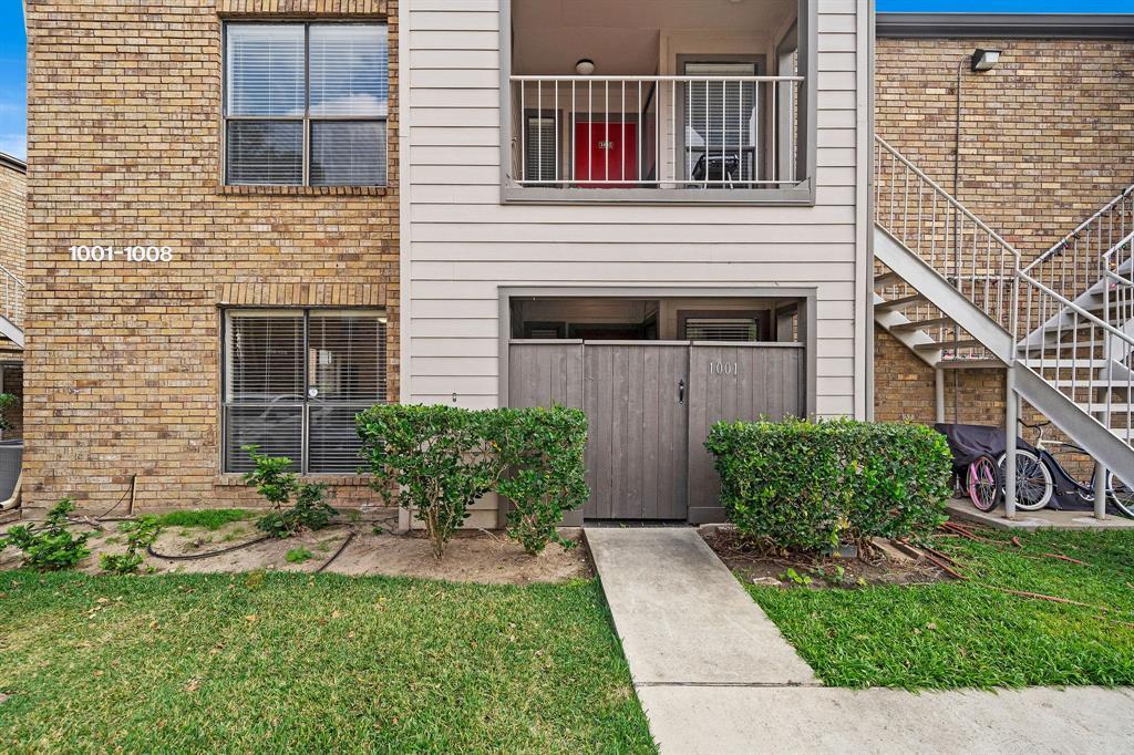 Primary Photo - 2025 Augusta Dr