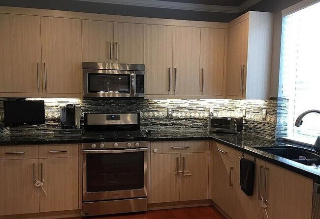 Foto del edificio - Beautiful House in the Lovely Fair Oaks Ra...