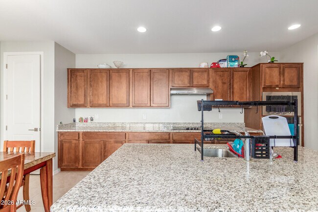 Foto del edificio - 4350 E Jesse St