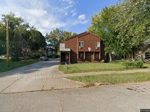 Building Photo - 1624 N Water St