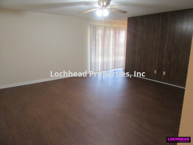 Building Photo - Charming three bedroom home!!! New West Su...