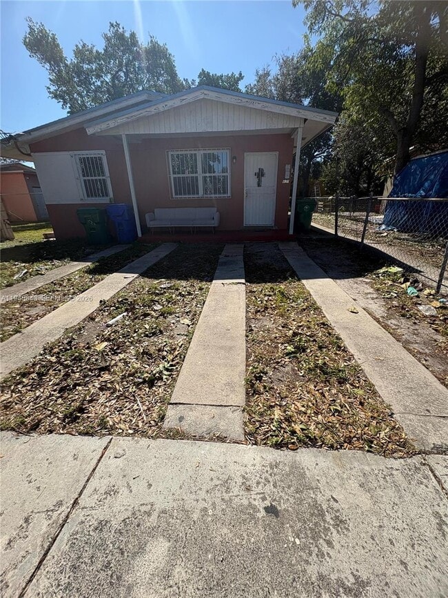 Building Photo - 920 NW 55th Ter