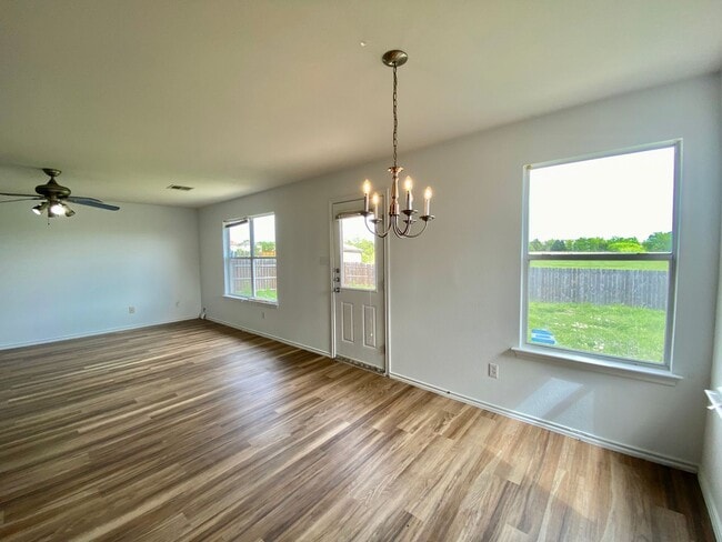 Building Photo - 12717 Bella Pkwy