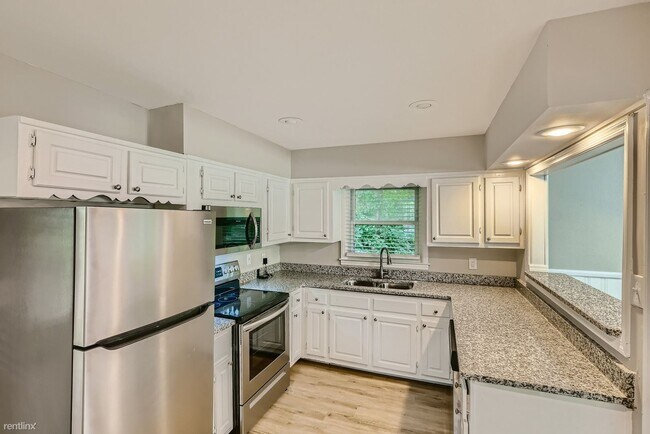 Foto del edificio - 3 br, 2 bath House - 1896 Wee Kirk Rd SE