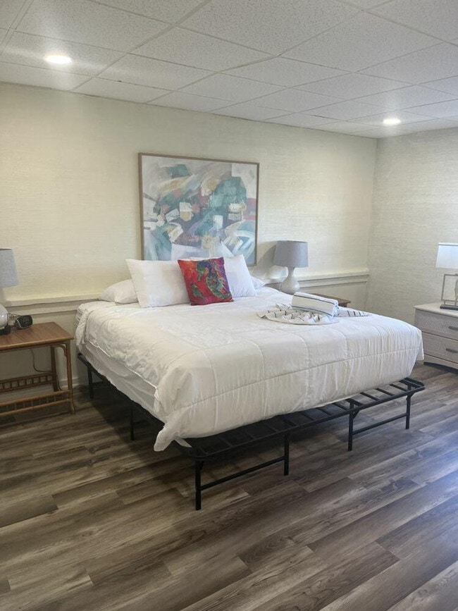 Building Photo - 7785 Estero Blvd