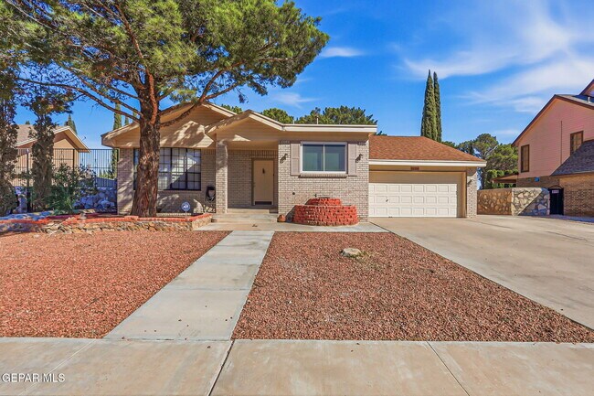 Foto del edificio - 2356 Juliette Low Dr